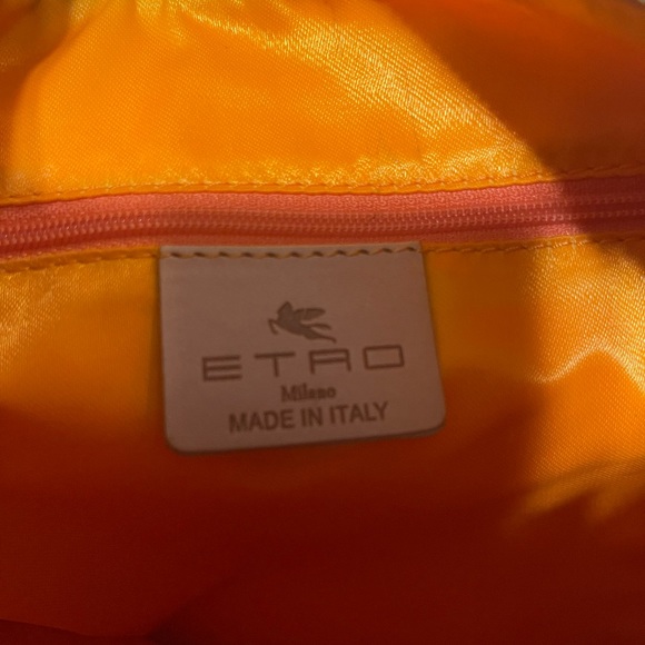 🌟🌟Etro Paisley Crossbody. - Picture 8 of 14